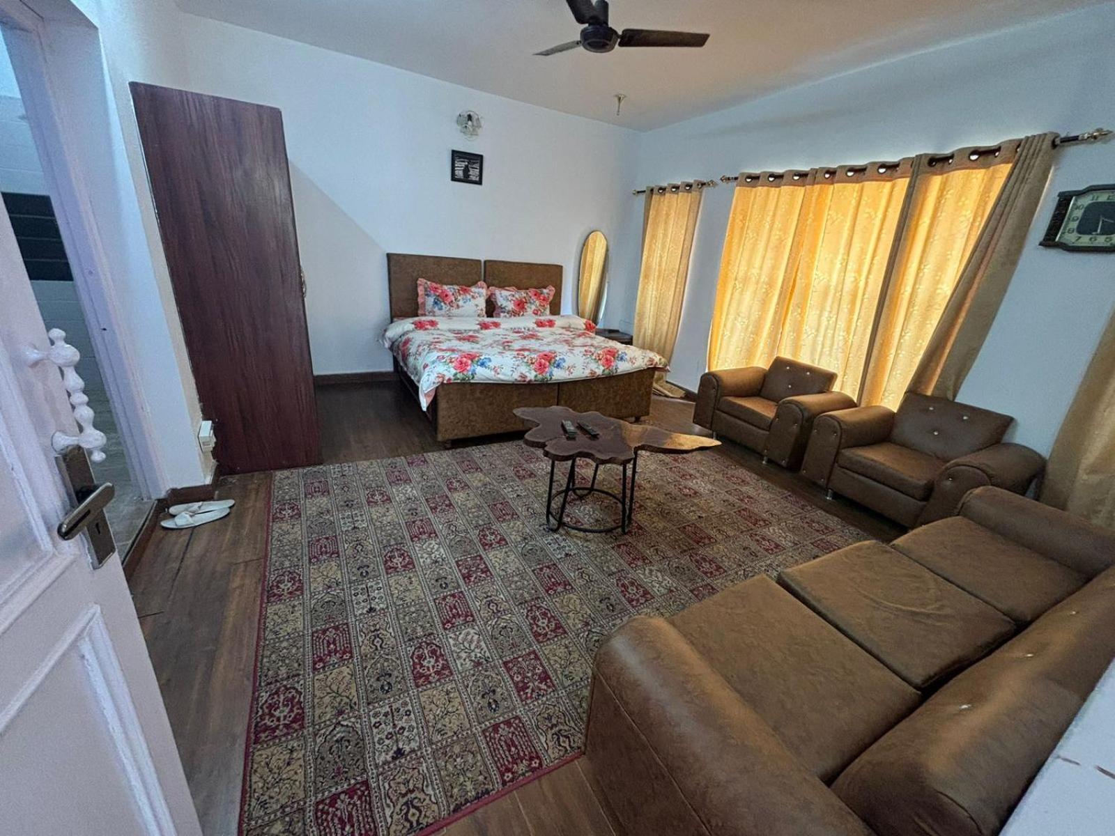 5 Bedrooms By Humble Stay Kasauli Eksteriør bilde